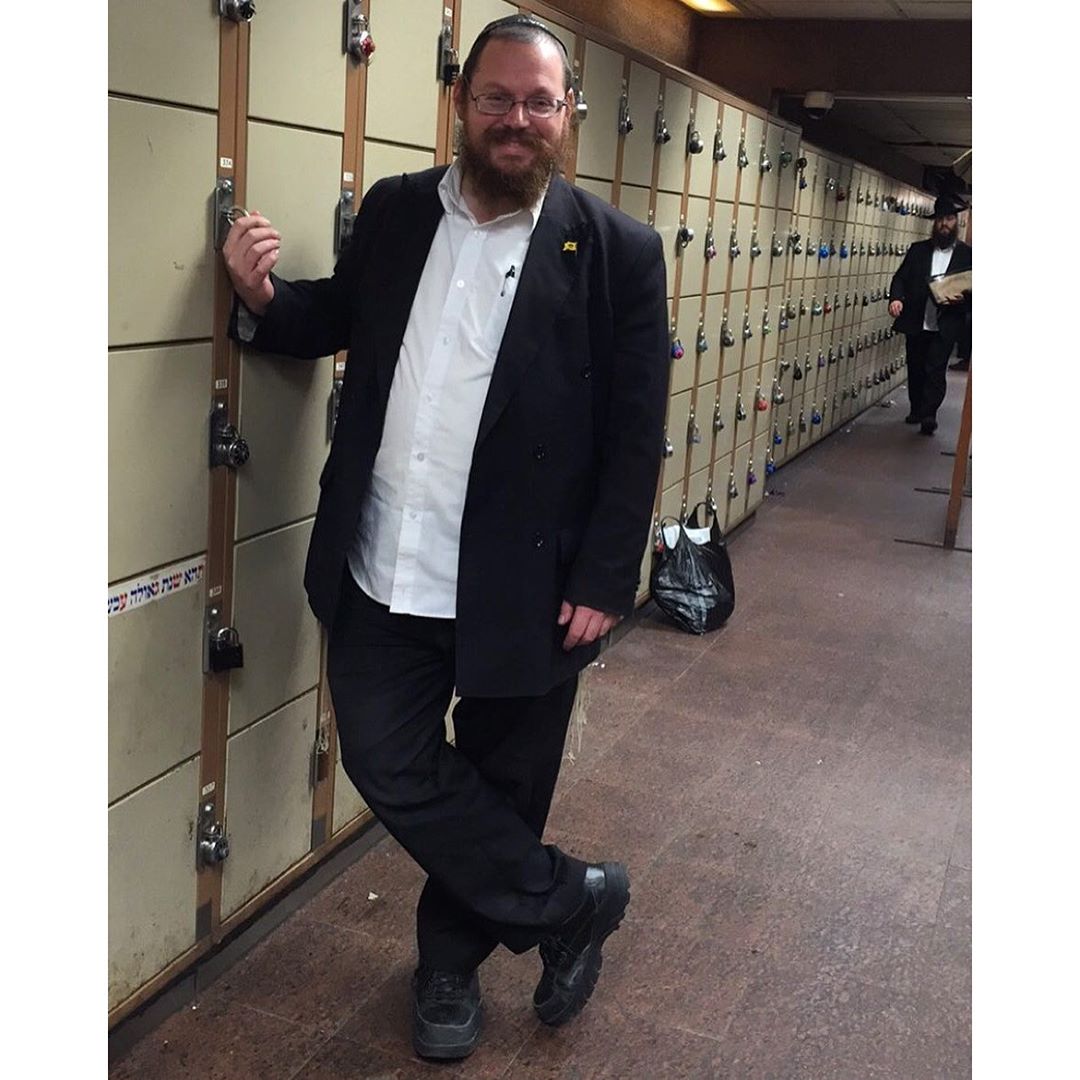 Don't forget to clean your locker out for Pesach!