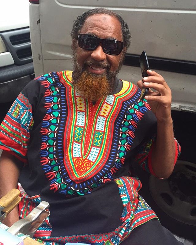 I love a happy street vendor