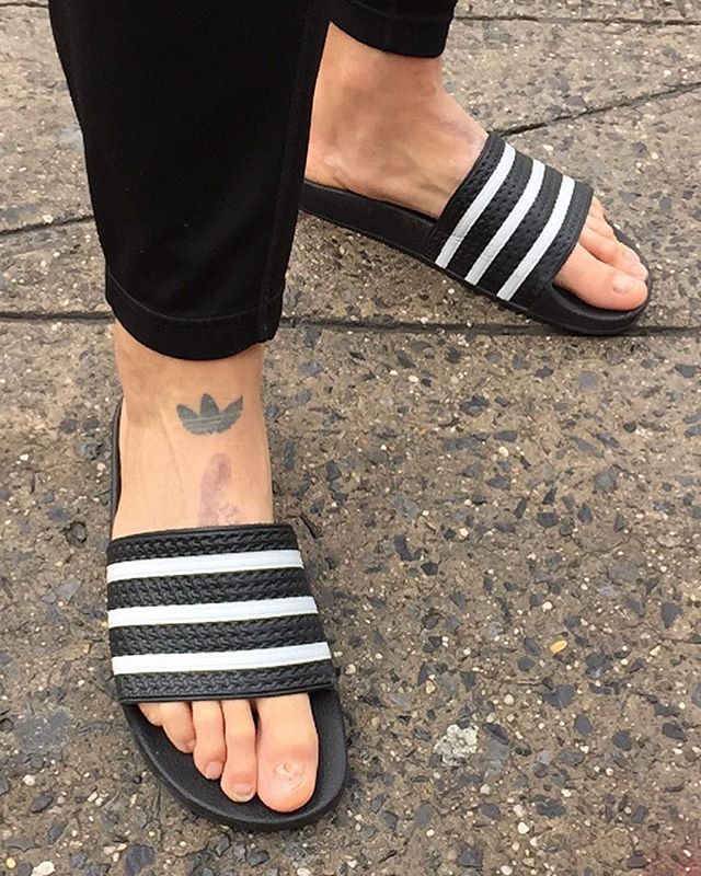 saw dude walking the streets of soho. yes, in this winta weatha