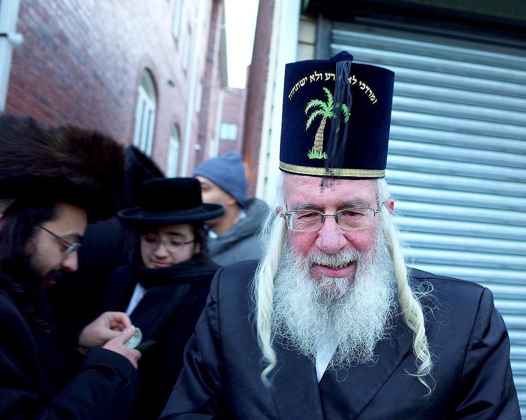 We Jews just read a story about corruption and power. The moment that seems most poignant comes early in Chapter 3: “All the king’s courtiers in the palace gate knelt and bowed low to Haman, for such was the king’s order concerning him; U’Mordechai lo yichra v’lo yishtachaveh but Mordechai would not kneel and he wouldn’t bow.” Such a proud moment! Mordechai, the noble court Jew, stands up to the wicked Haman! And each year, we relish the moment of his defiance, his Jewish pride and chutzpah.