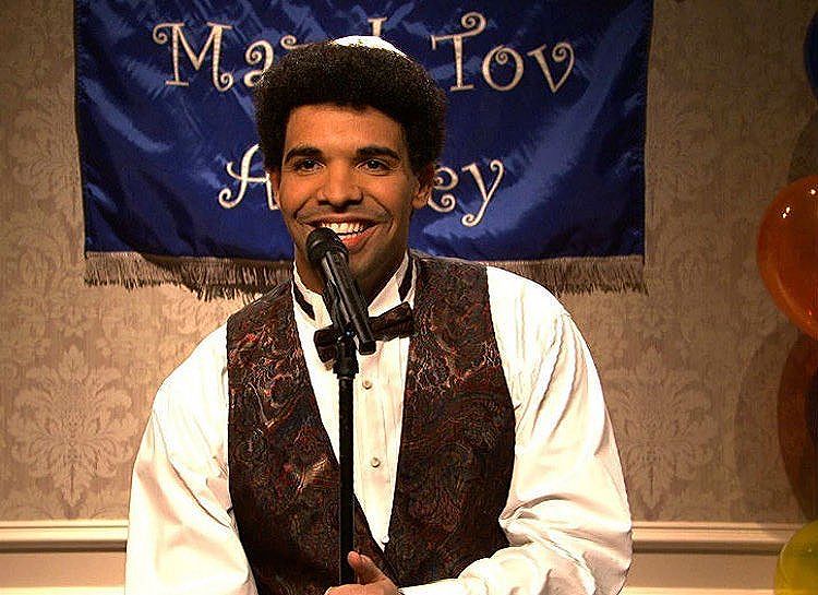googling famous jews lighting menorah and found @champagnepapi @champagneBarMitzvah